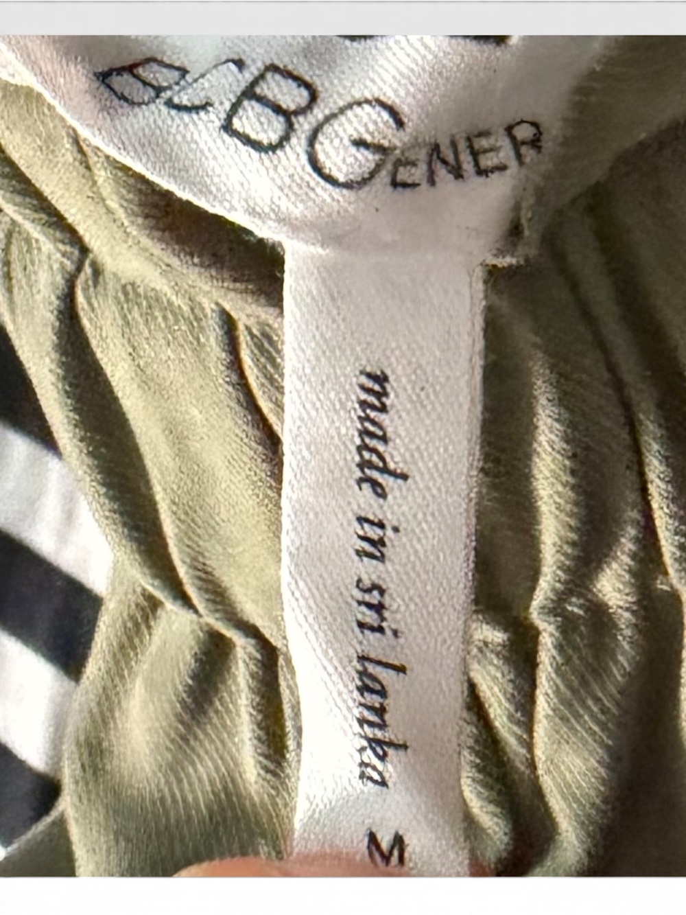 BCBGeneration ~Olive Green ~ Trouser ~Lightweight Rayon ~Tapered Leg ~Tie Belt - Picture 2 of 5